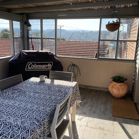בין יער לים Villa Shelomi Eksteriør billede